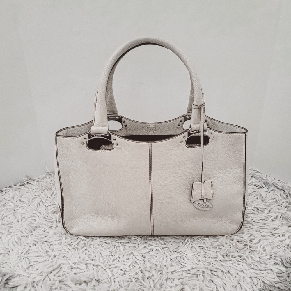 TOD’S leather vintage ivory bag